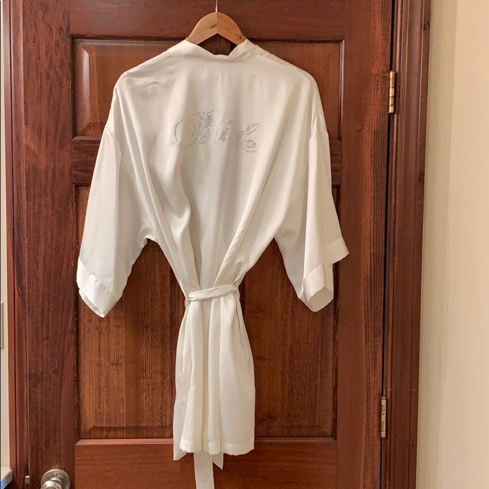 Bride Silk Robe - Picture 2 of 4
